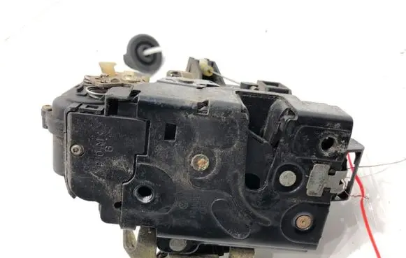 Audi A4 S4 B6 8E 8H Front door lock 