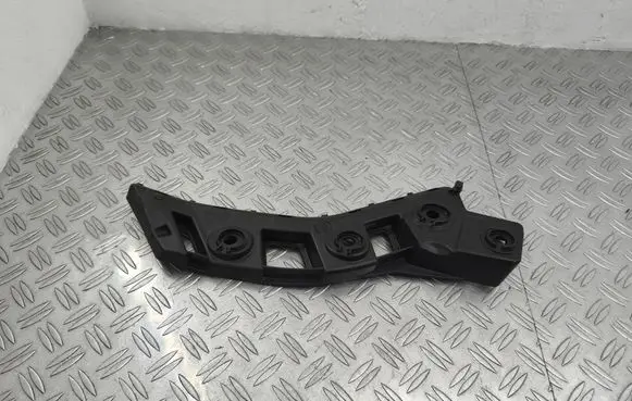 Volkswagen Touran III Rear bumper mounting bracket 5TA807394
