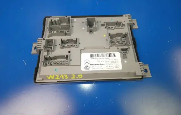 Mercedes-Benz E W213 SAM control unit A2139009312