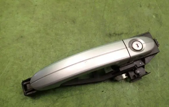Ford Mondeo MK IV Front door exterior handle 