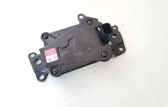Toyota C-HR I Distronic sensor radar 88210f4040 88210-f4040
