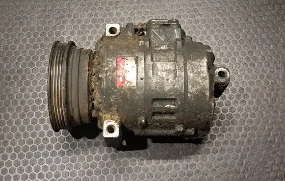 BMW 7 E38 Air conditioning (A/C) compressor (pump) 4472009300