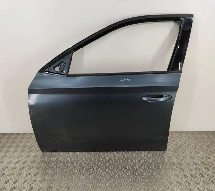 Skoda Scala Front door 657831051A