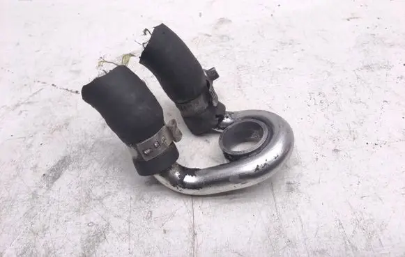 Volvo XC90 Coolant pipe/hose