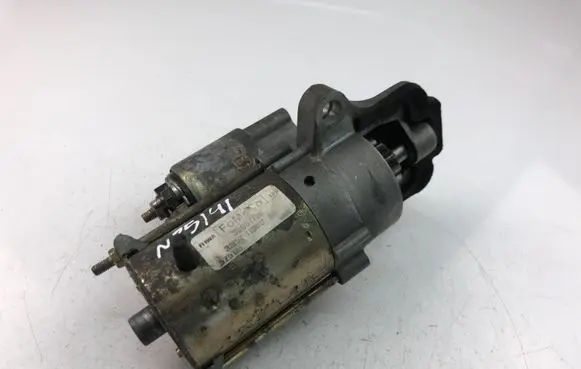 Volvo S40 Starter motor 30667738