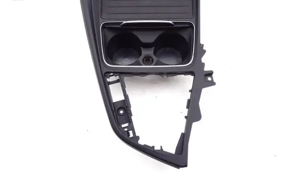 BMW 4 F32 F33 Cup holder front 9323675