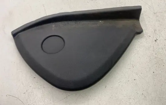 Maserati Quattroporte Dashboard side end trim