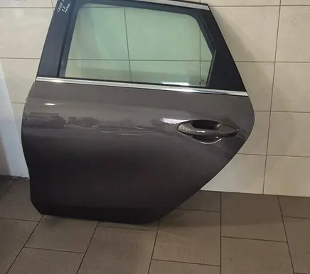 Rear door