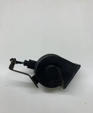 Audi A8 S8 D3 4E Horn signal 4E0951221