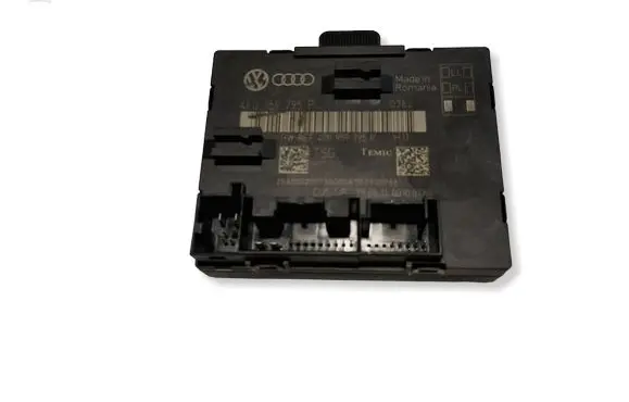 Audi Q7 4L Door control unit/module 4F0959795P