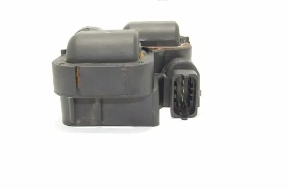 Mercedes-Benz B W245 High voltage ignition coil A0001587803