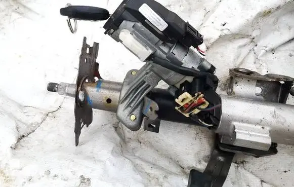 Toyota Corolla E120 E130 Ignition lock 8978302020 89783-02020