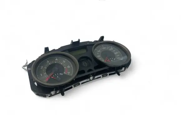 Speedometer (instrument cluster)