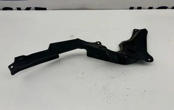 Mercedes-Benz S AMG W222 Other engine bay part A2226203600 A2226203800