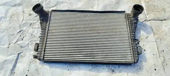Volkswagen Golf V Intercooler radiator 1K0145803L