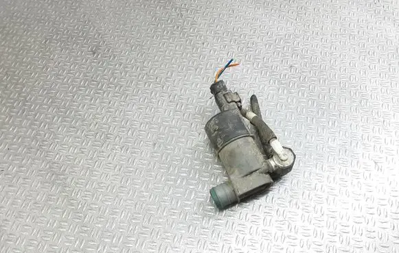 Nissan Pathfinder R51 Windscreen/windshield washer pump 9641553980