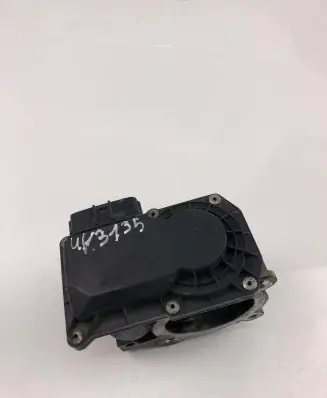 Volvo V50 Throttle valve 8677694
