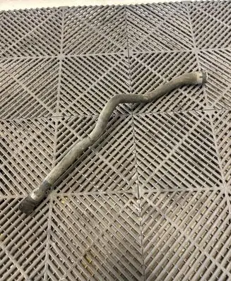 Mercedes-Benz GLC C253 Engine coolant pipe/hose A2135011082