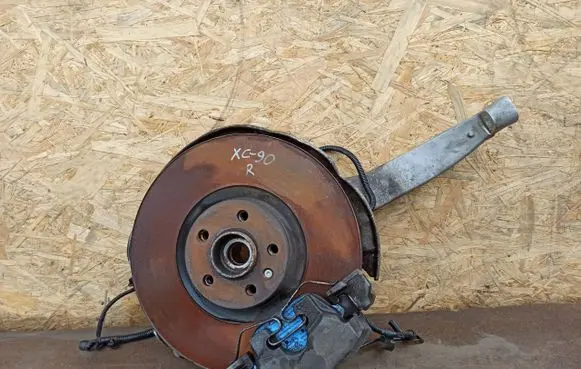 Volvo XC90 Rear wheel hub spindle/knuckle 