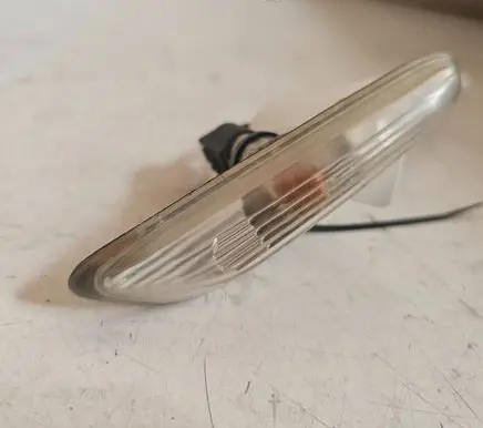 BMW 5 E60 E61 Front fender indicator light 71657411