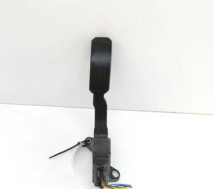 Toyota Auris 150 Accelerator throttle pedal 7811002011