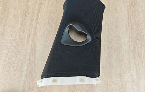 BMW 8 G16 (B) pillar trim (bottom) 7470686 5A0F0A2