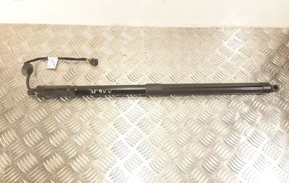 Volvo XC40 Tailgate strut 31690929