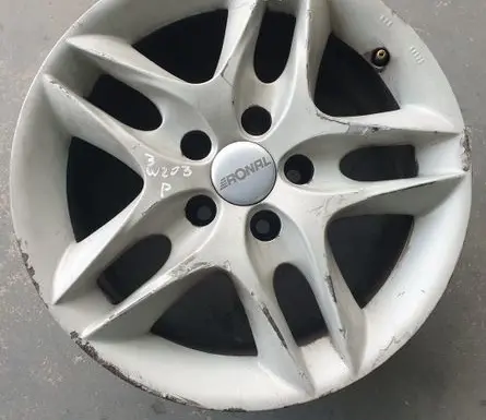 Mercedes-Benz C W203 Original wheel cap