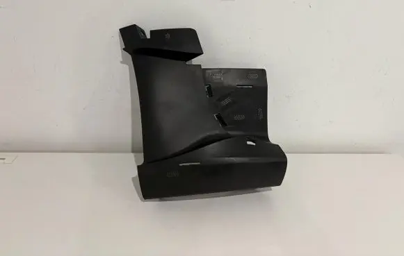 Tesla Model 3 Radiator trim 1084177-00-D