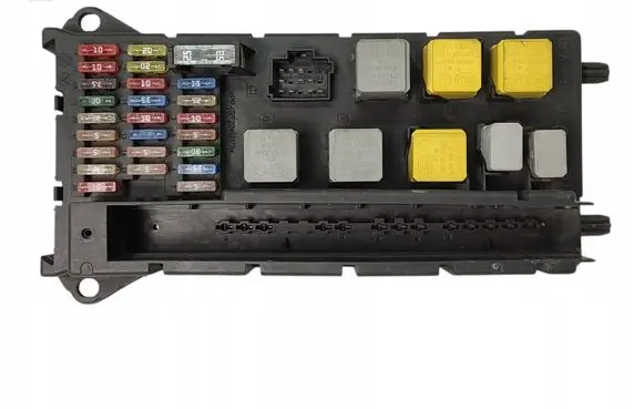Mercedes-Benz Sprinter W906 Fuse module