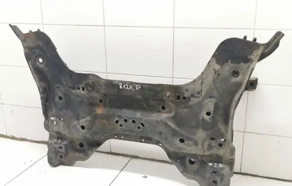 Peugeot 308 Front subframe