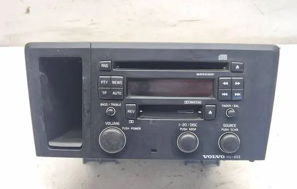 Volvo V70 Radio/CD/DVD/GPS head unit HU603 306576371