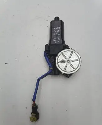 KIA Sorento Front door window regulator motor 2G08 XH101P0 2G02N