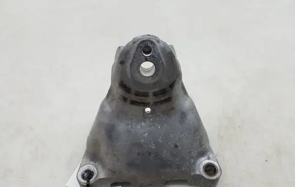 Lexus IS III XE30 Engine mounting bracket 1231536020