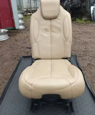 Citroen C4 Grand Picasso Rear seat 