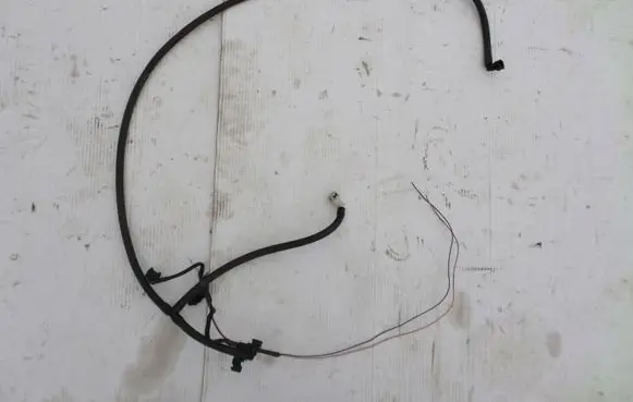 Volvo C70 Windshield washer fluid hose 