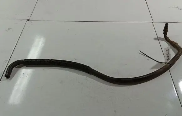 Volkswagen PASSAT B4 Power steering hose/pipe/line 