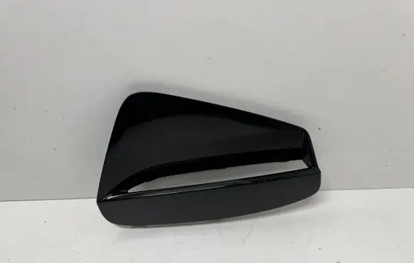 Audi E-tron GT Front bumper corner part panel trim 4J3807681