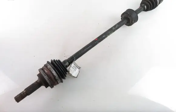 Toyota Yaris Front driveshaft 