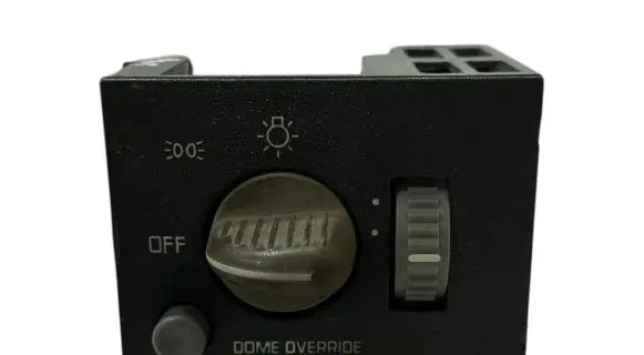 Chevrolet Tahoe Light switch 1729333324C
