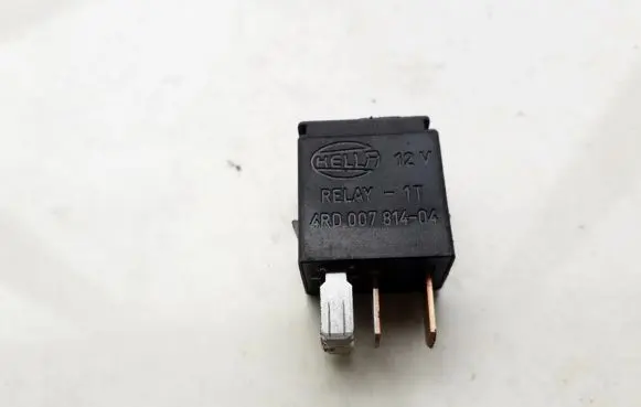 Nissan Almera N16 Other relay 252309F905 4RD007814-04
