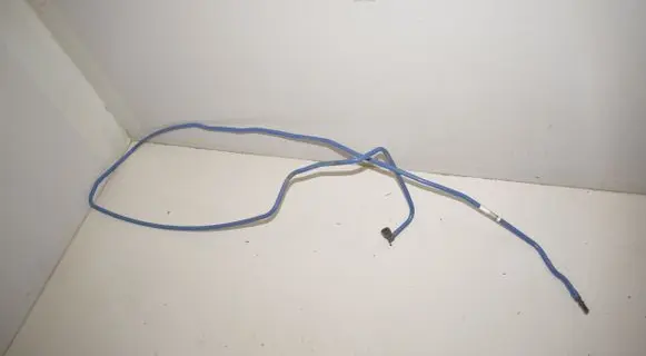BMW 2 F22 F23 Fuel line pipe 7351133 16127351133