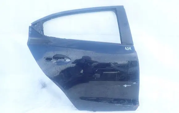 Mazda 3 II Rear door