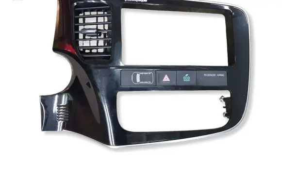 Mitsubishi Outlander Radio/GPS head unit trim 8002B294