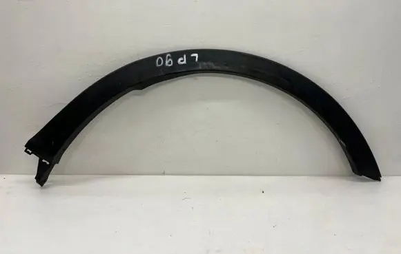 Front arch trim