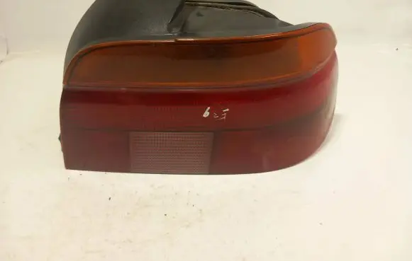 BMW 5 E39 Tail light bulb cover holder 14603400