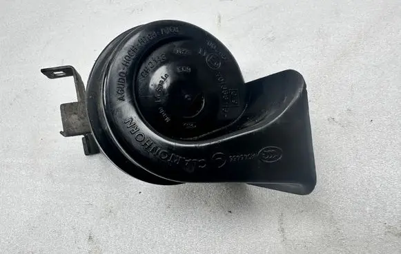 Skoda Octavia Mk3 (5E) Horn signal 5Q0951223 5Q0951223H