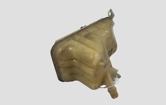 Peugeot 407 Coolant expansion tank/reservoir