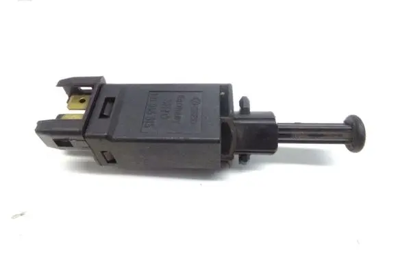 Volkswagen PASSAT B4 Brake pedal sensor switch 191945515