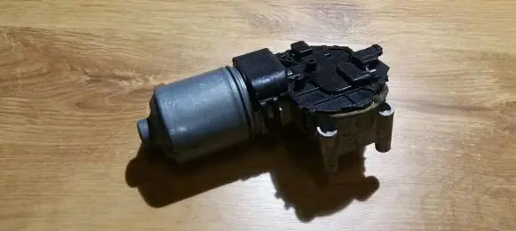 BMW 3 E46 Wiper motor 0390241712
